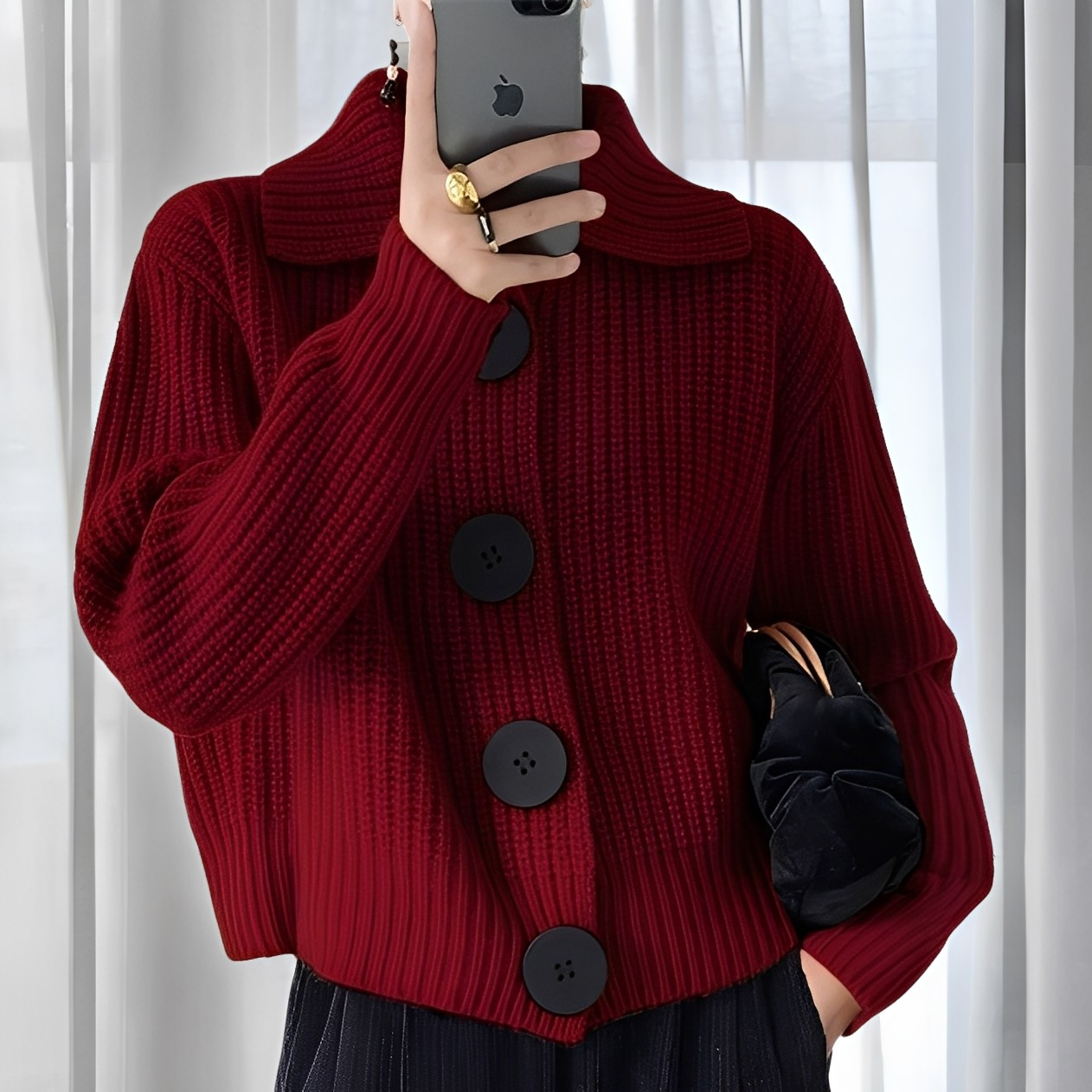 Alannah - Modische Damen-Strickjacke mit großen Knöpfen