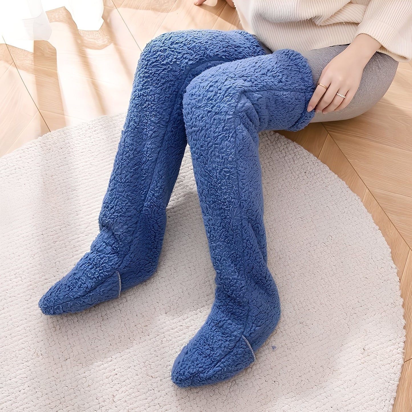 Camellia - Warme, knielange Wintersocken für Damen