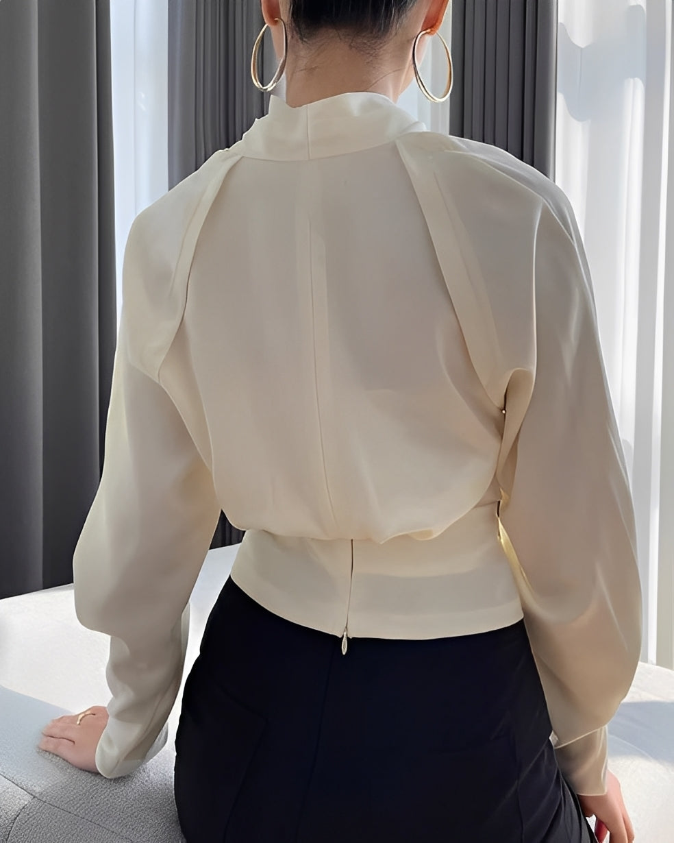 Annora - Schicke langärmelige Satinbluse für Damen
