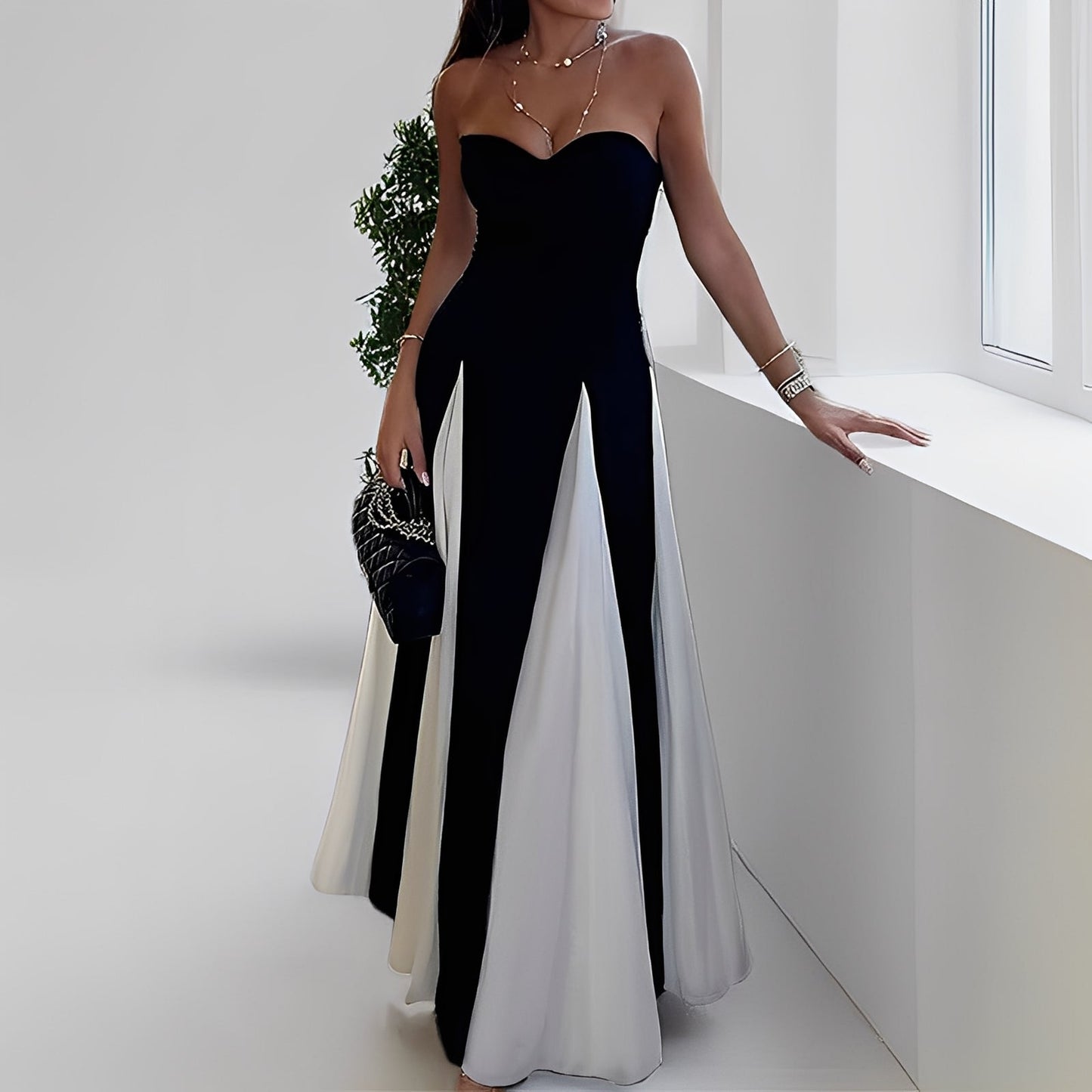 Charisse - Stilvolles Damenkleid in verschiedenen Farben mit weitem Rock