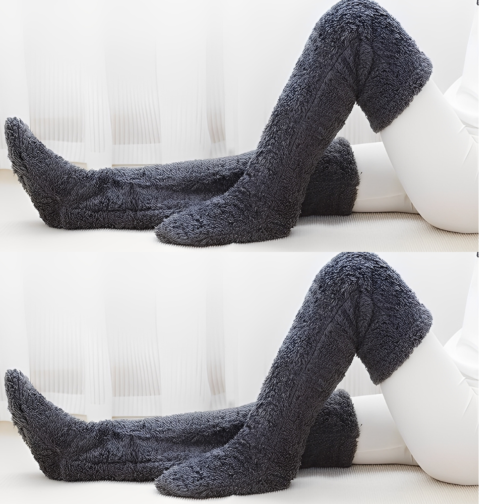 Camellia - Warme, knielange Wintersocken für Damen