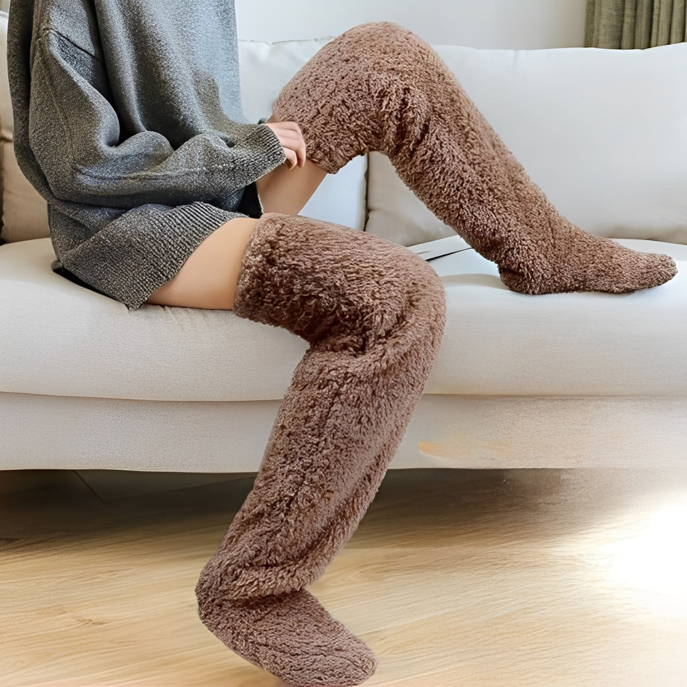 Camellia - Warme, knielange Wintersocken für Damen