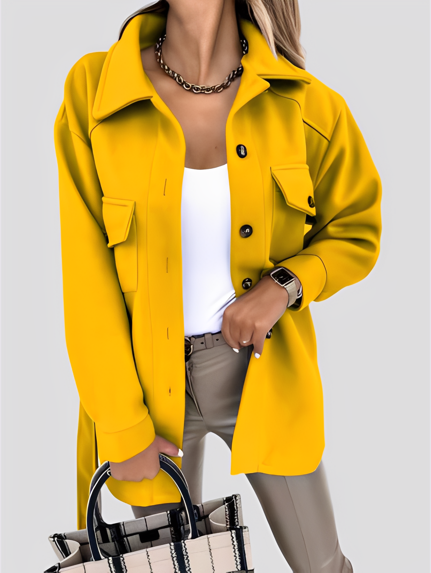 Tiffanie - Zeitgemäße, leichte Jacke für Damen mit Reverskragen