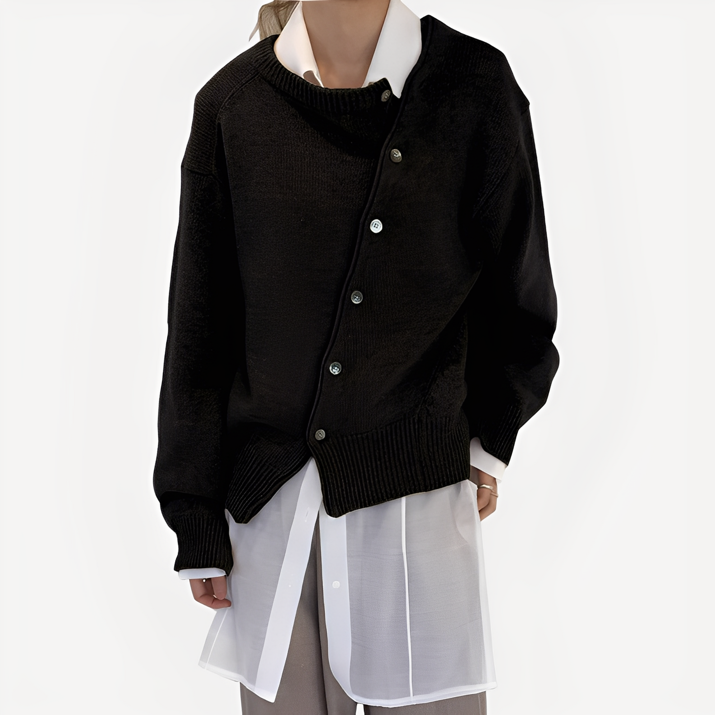 Susanne - Modische und komfortable Strickjacke zum Überziehen