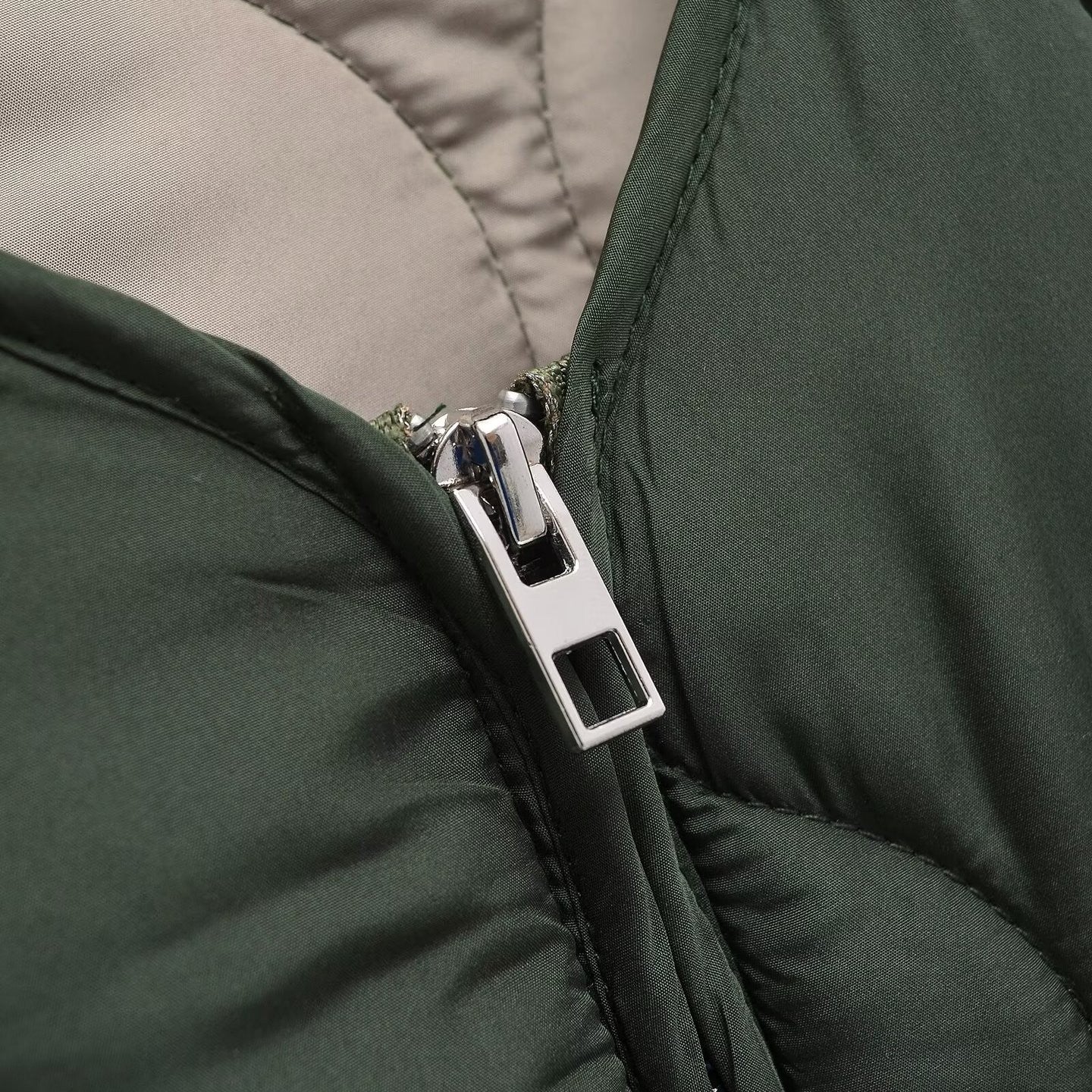 Thelma - Bequemer Mantel mit Diamantsteppung für Damen