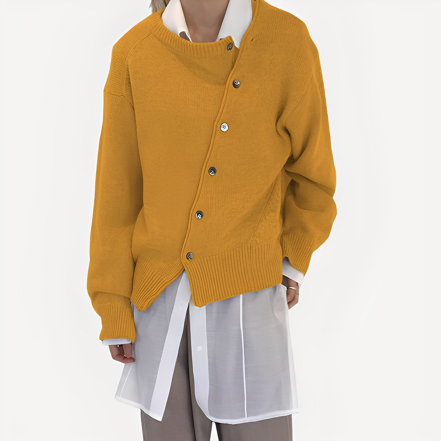 Susanne - Modische und komfortable Strickjacke zum Überziehen