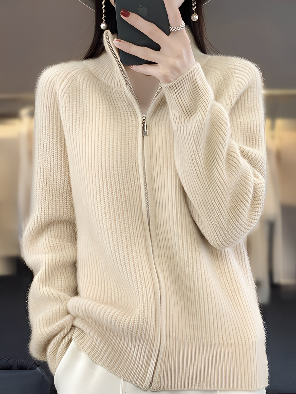 Brylee - Zeitgemäße Damen-Strickjacke aus Wolle mit Zipper