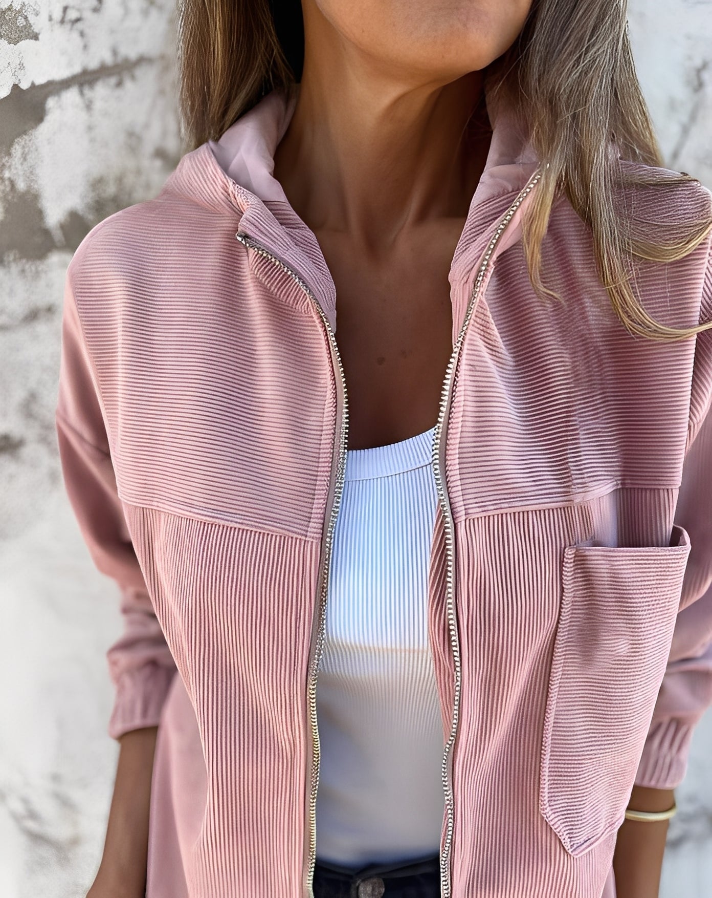 Gillian - Gemütliche Damen-Cordjacke mit Kapuze