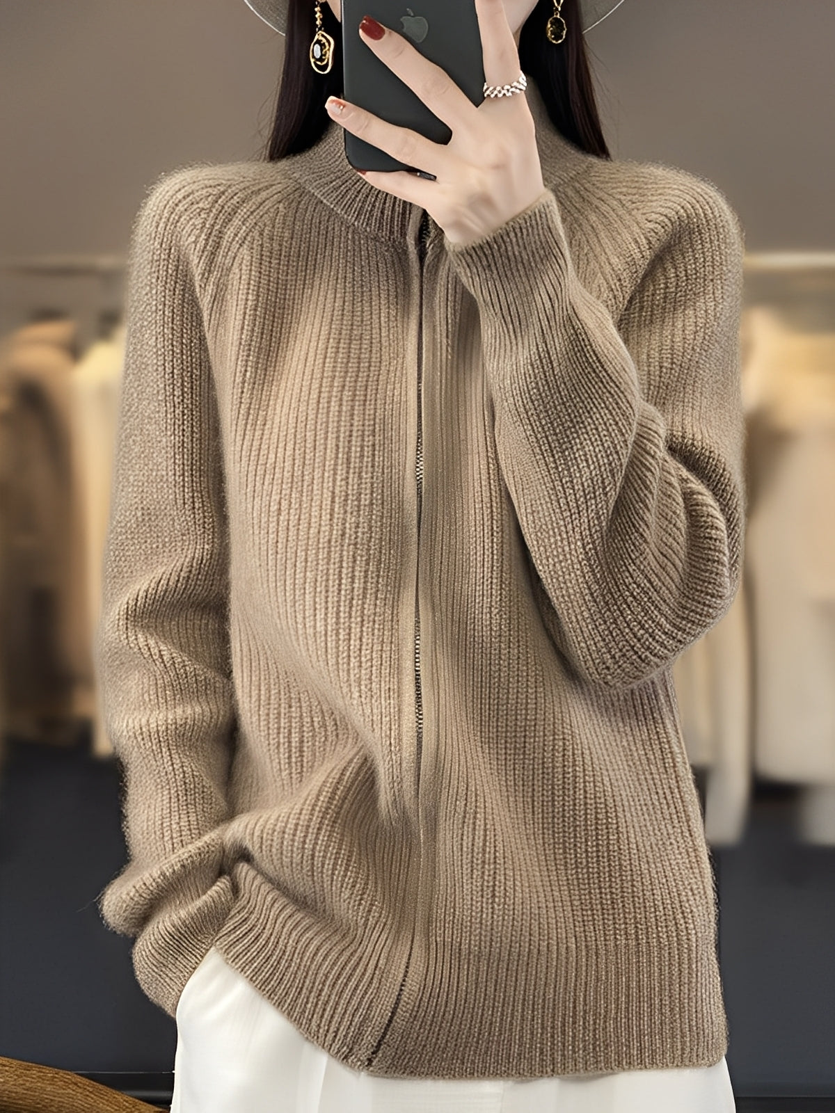 Brylee - Zeitgemäße Damen-Strickjacke aus Wolle mit Zipper