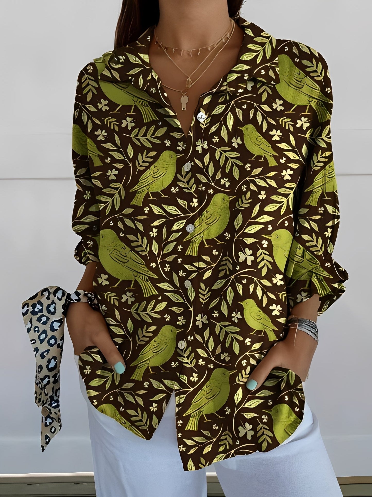 Jessica - Elegante Damenbluse mit Blumenmuster