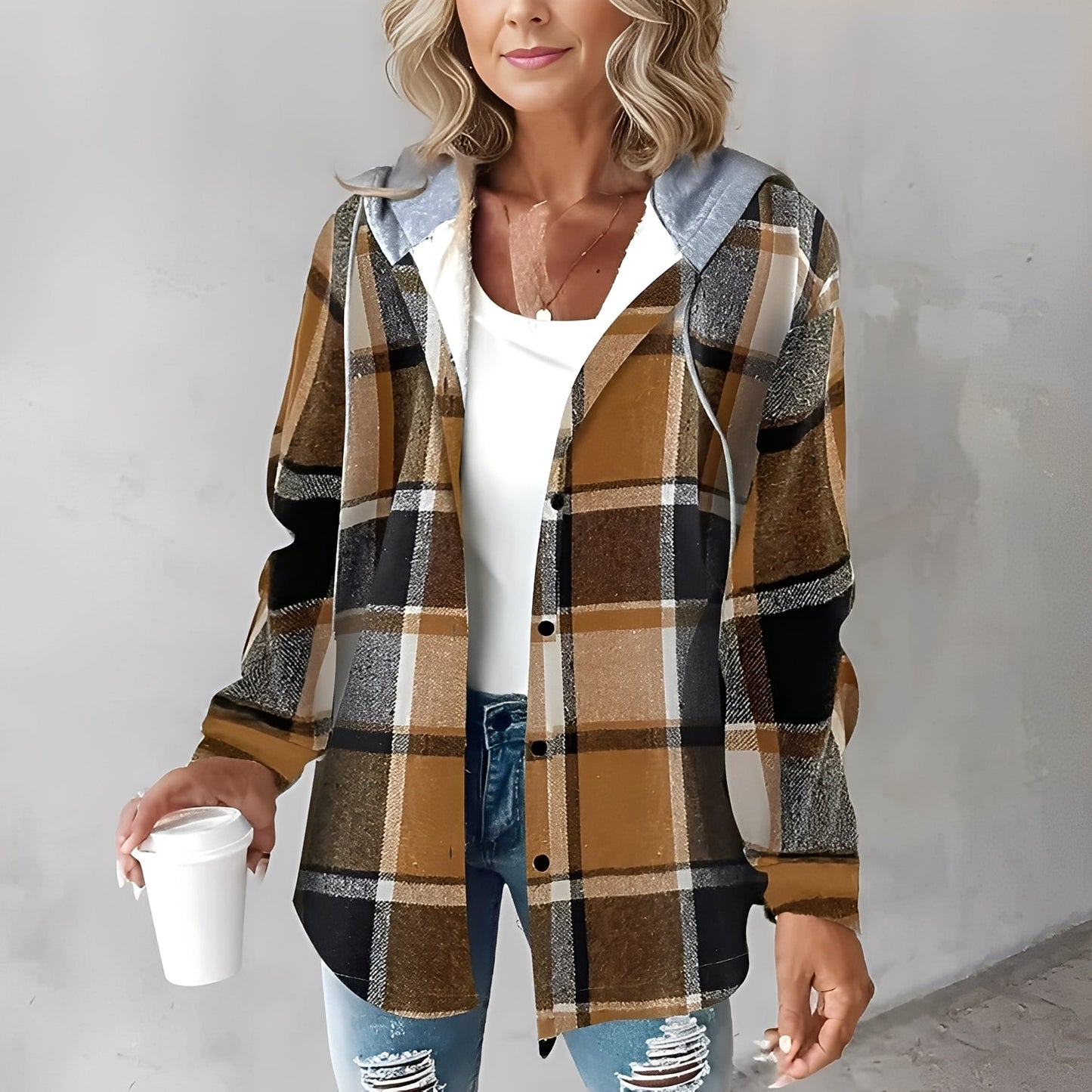 Martina - Bequeme Damenjacke mit Kapuze aus Wolle