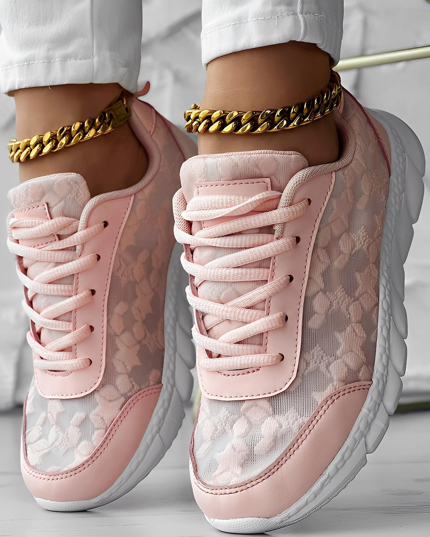Elisabeth - Bequeme, luftige Frauenschuhe mit Blumendekor