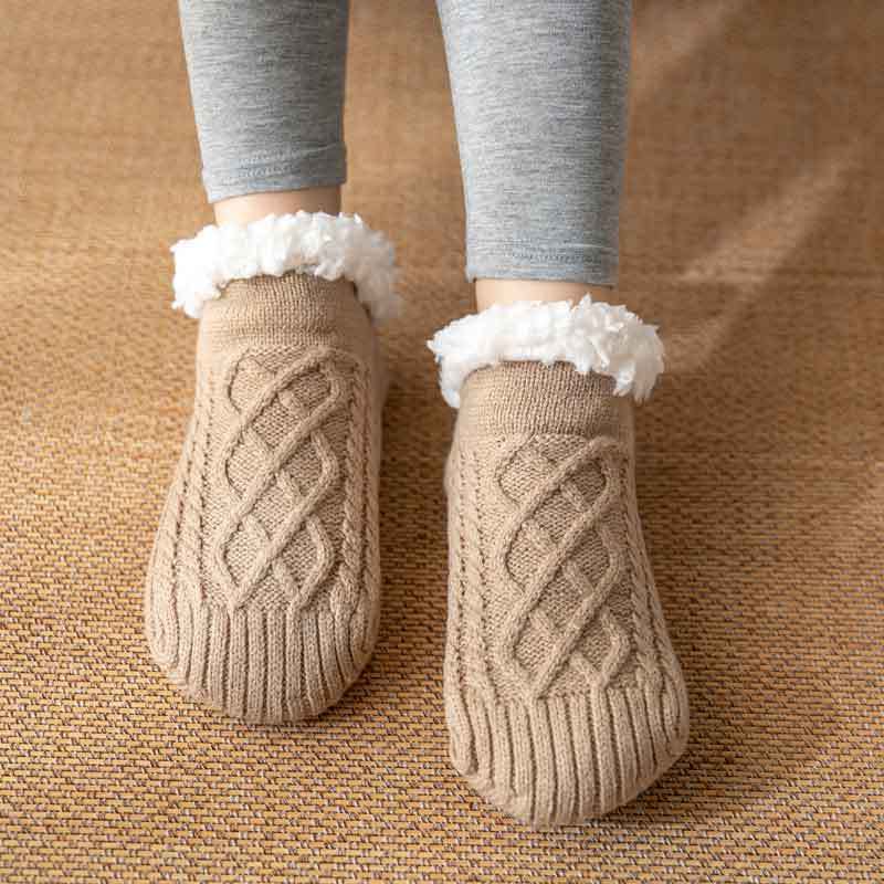 Raquel - Bequeme und rutschfeste Damenplüschsocken für die Winterzeit