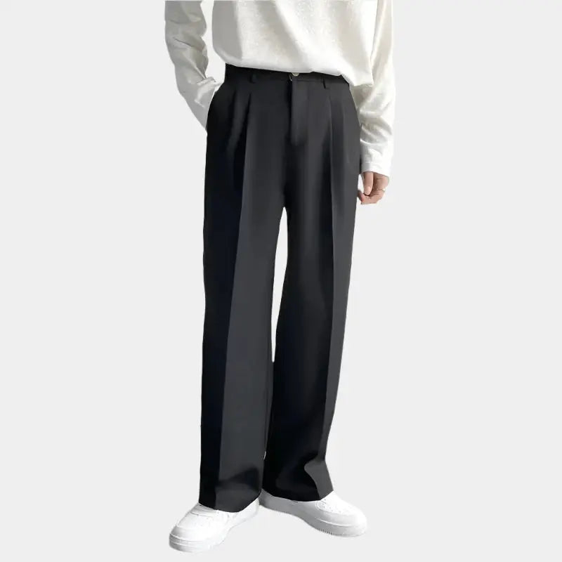 Emil – Weite Herrenhose mit Falten