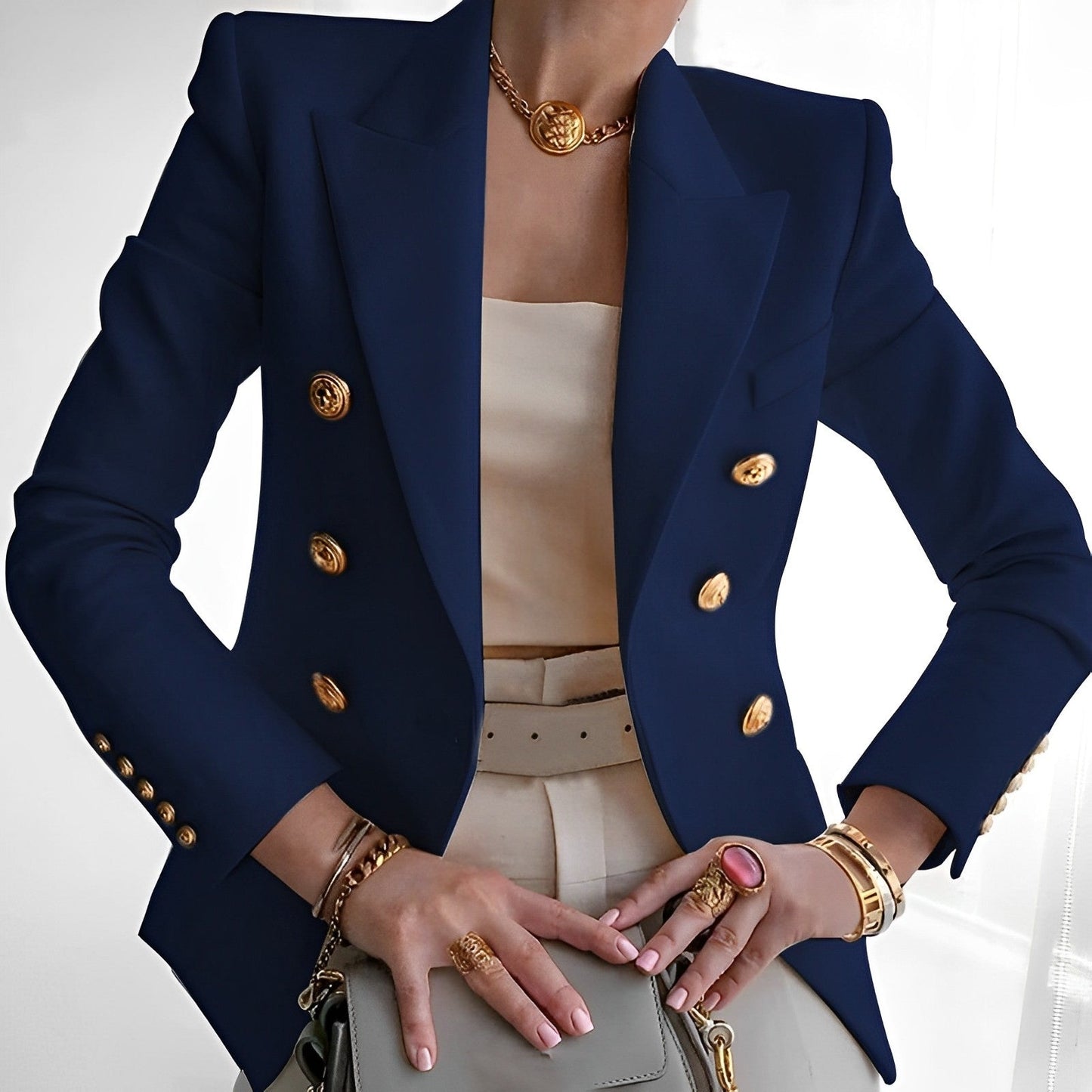 Old Money – Elegantes Damen-Blazermodell