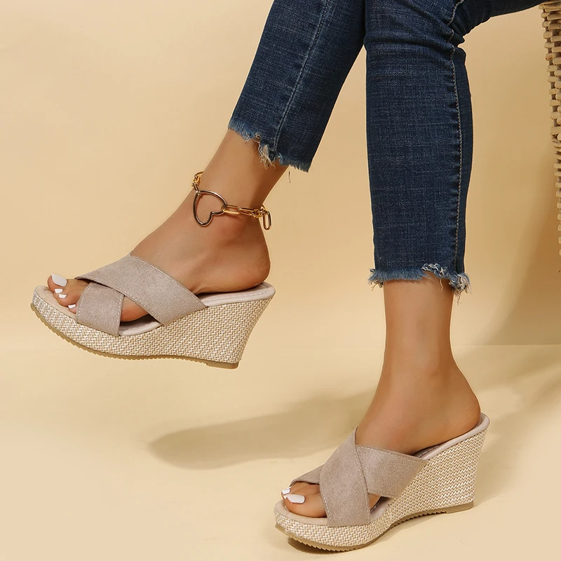 Emma – Bequeme orthopädische Sandalen