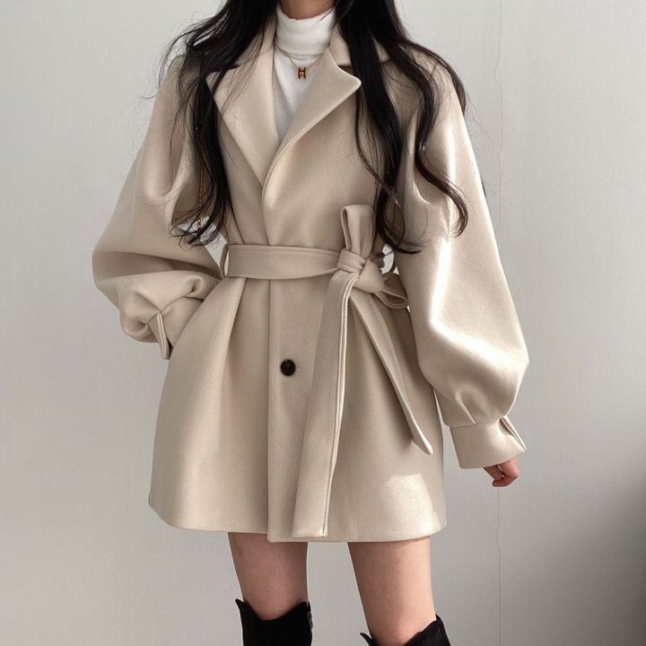 Penelope – Eleganter Kurzmantel