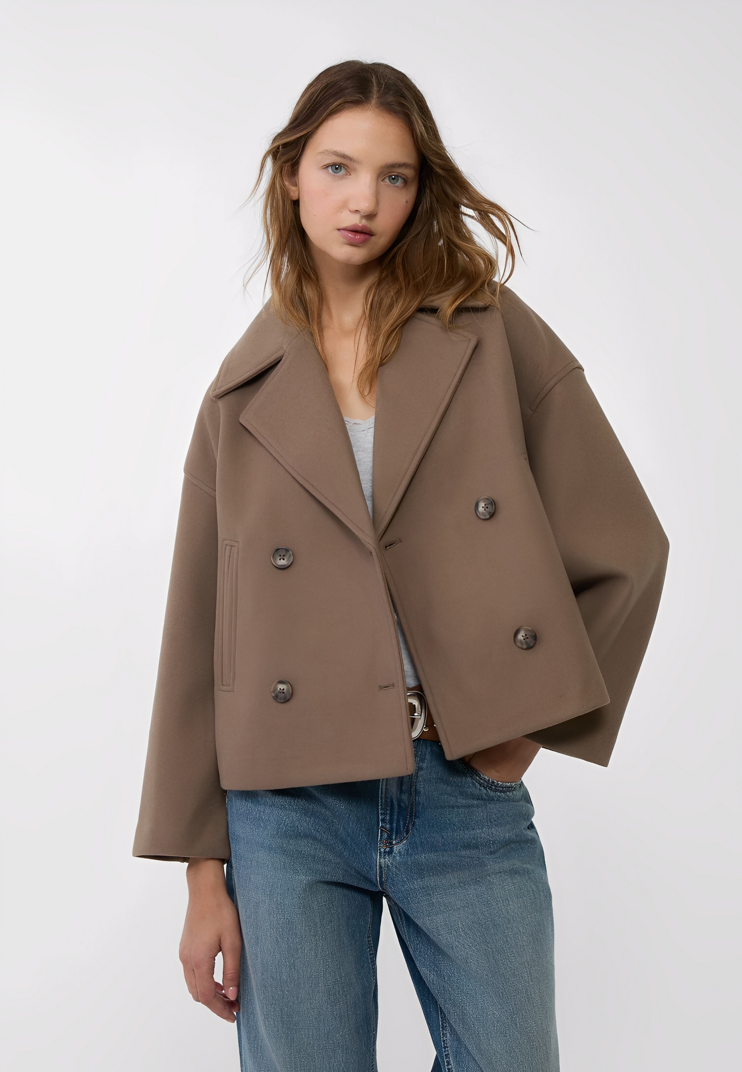 Claire – Kurze Edle Zweireihige Jacke