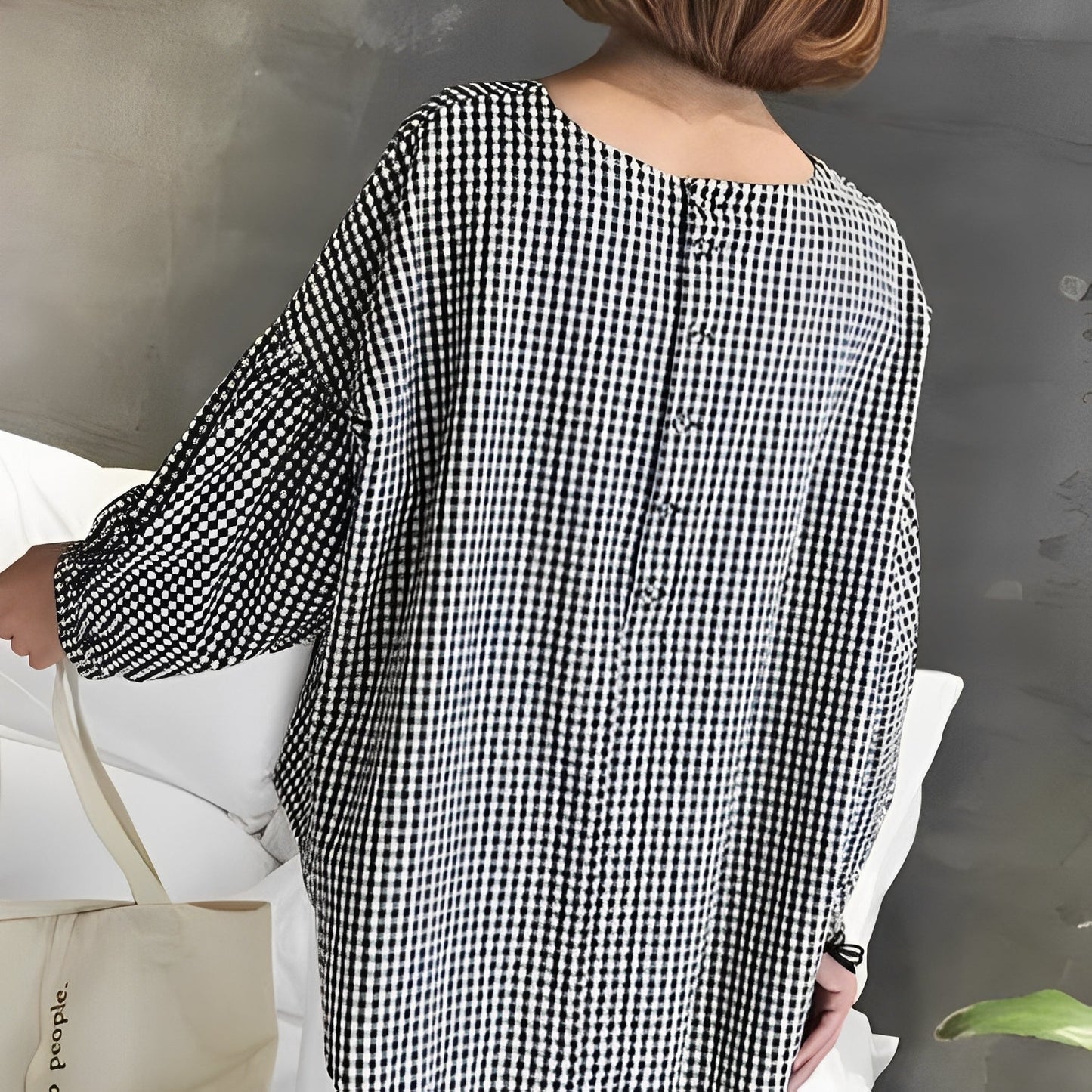 Tahlia - Lässige karierte Bluse mit asymmetrischem Design für Frauen