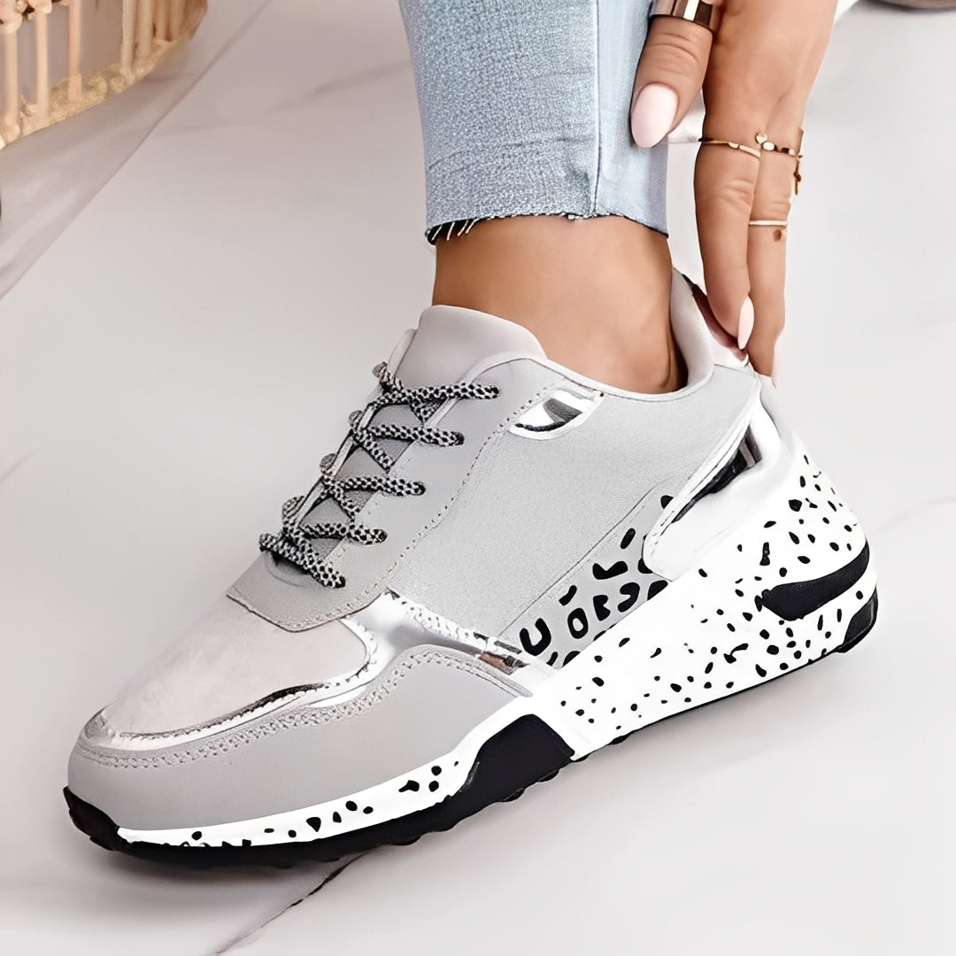 Penelope - Bequemer Damenschuh mit Keilabsatz