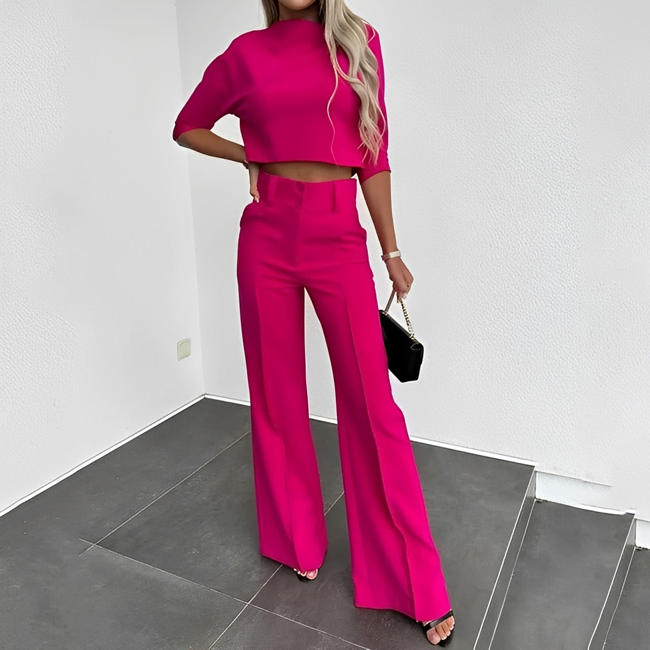 Merida – Set aus kurzem Oberteil und Hose