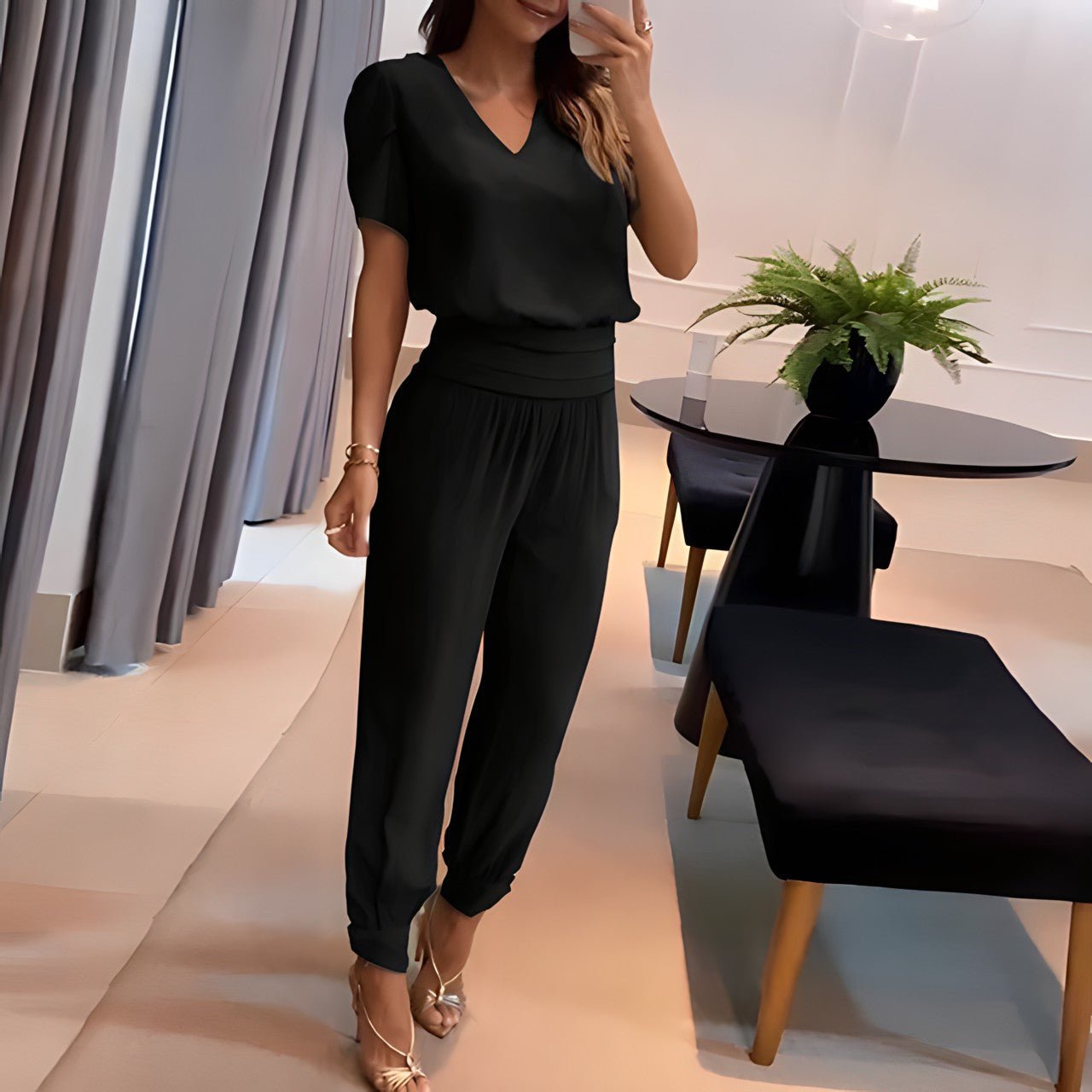 Alexandra – Outfit aus Bluse und Hose
