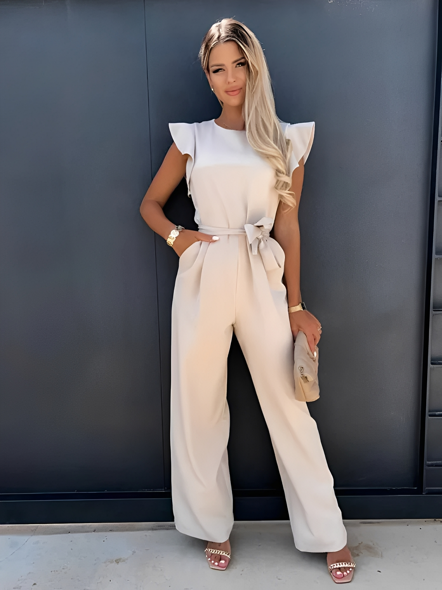Nina – Overall mit Rüschenärmeln