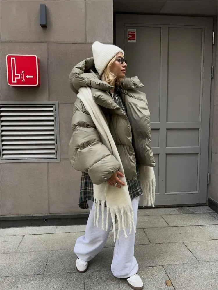 Renata – Kurze Damenjacke mit Kapuze