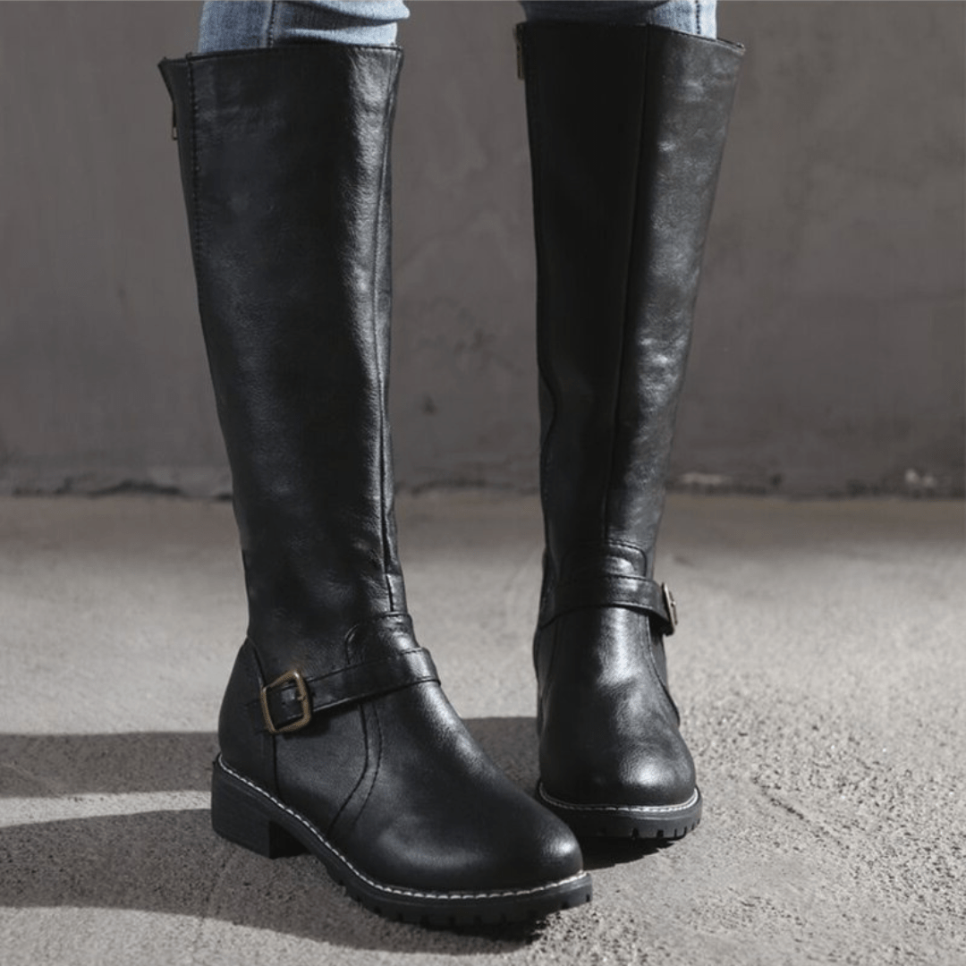 Beatrice – Hohe Stiefel für schlanke Beine