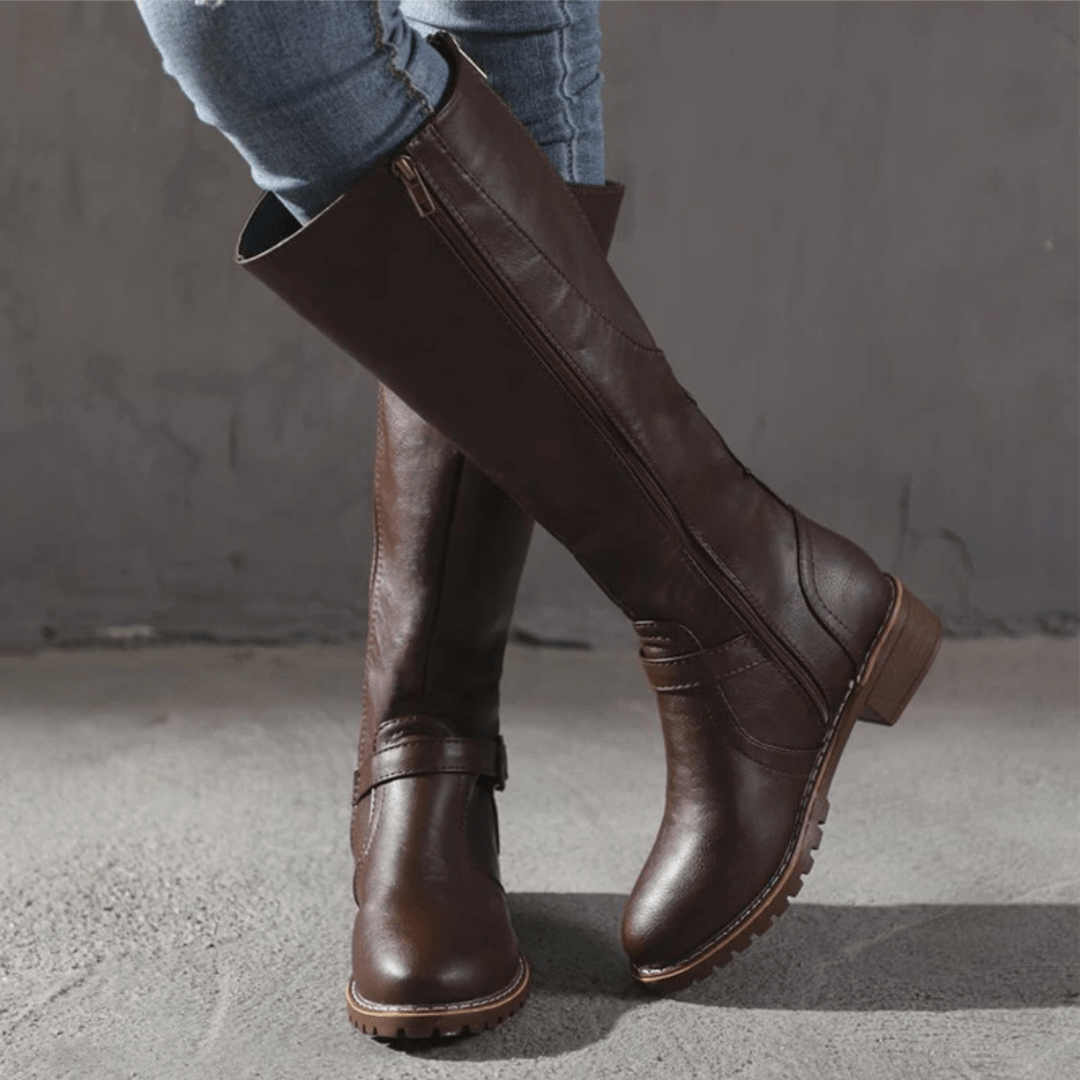 Beatrice – Hohe Stiefel für schlanke Beine