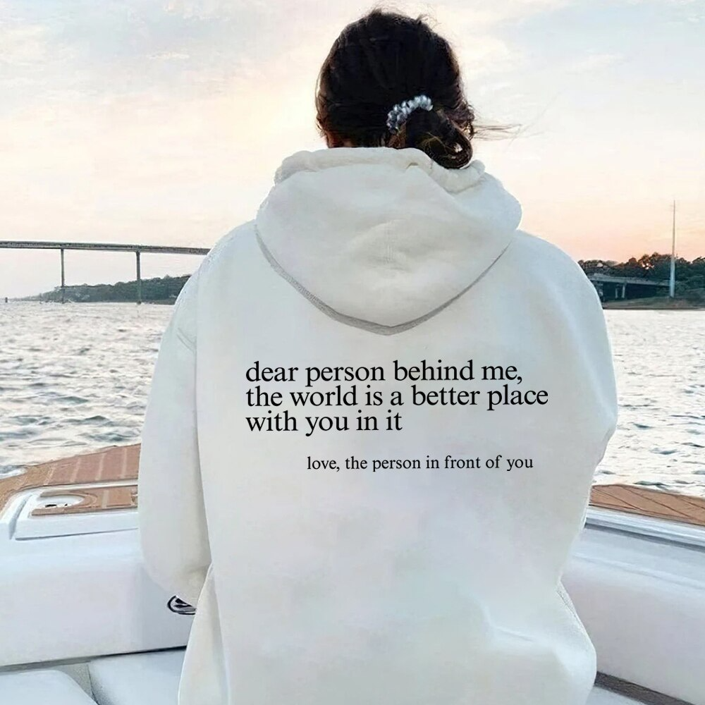Liebe Person – Hoodie mit Statement-Rückenaufdruck