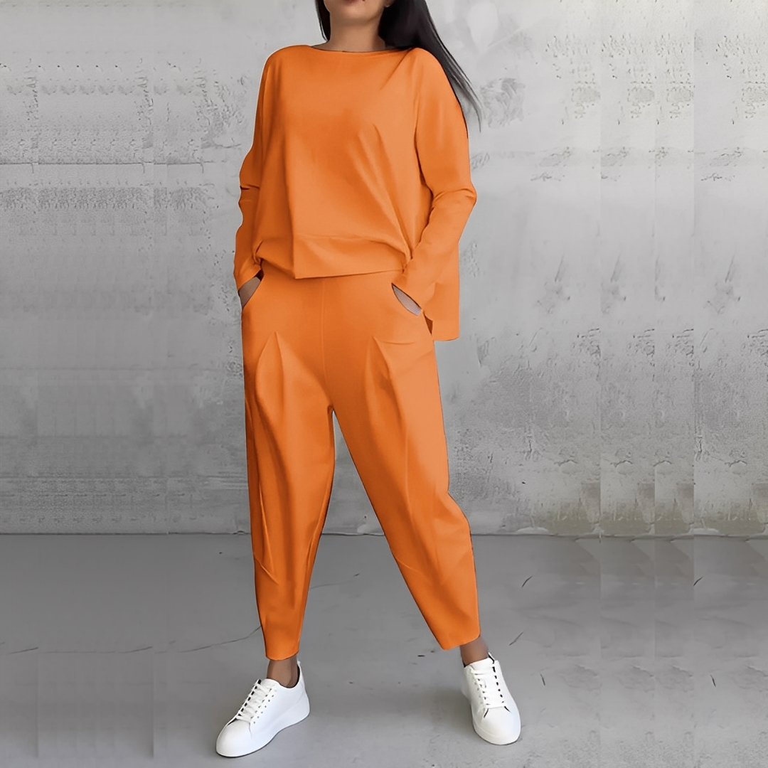 Mélisande - Damen-Set mit Pullover und Hose in Rundhals-Design