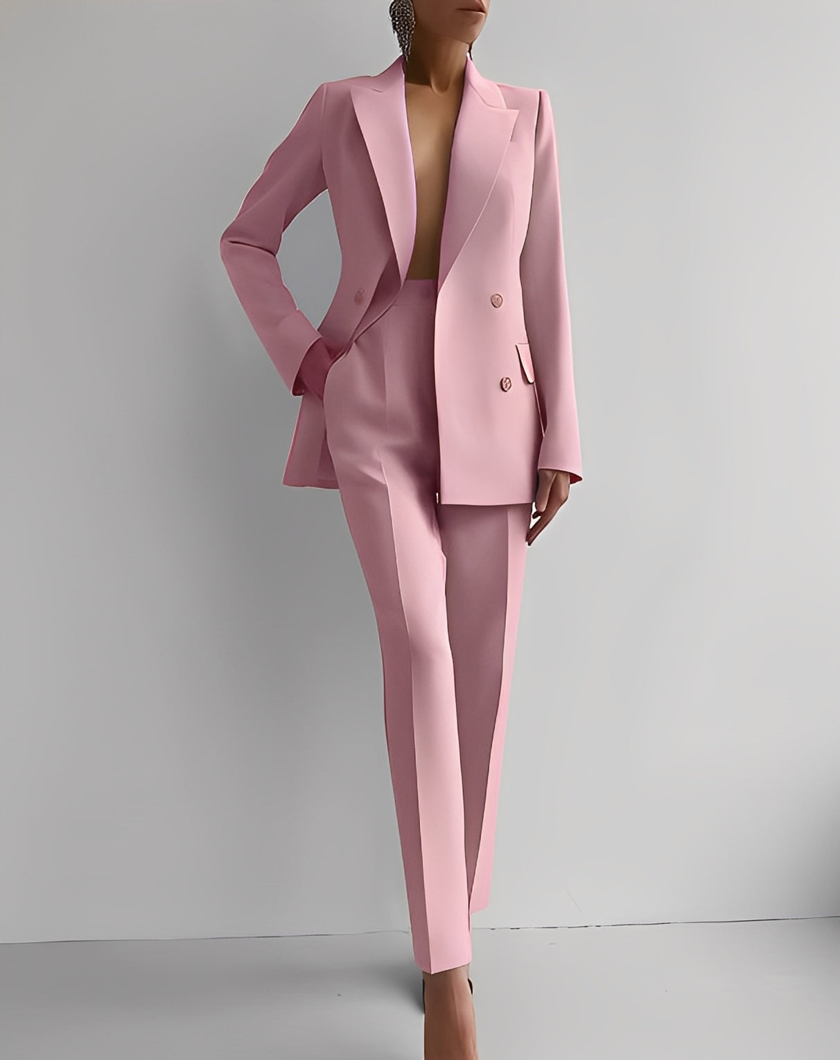Nydia - Schickes Damen-Set mit schlankem Blazer und Hose
