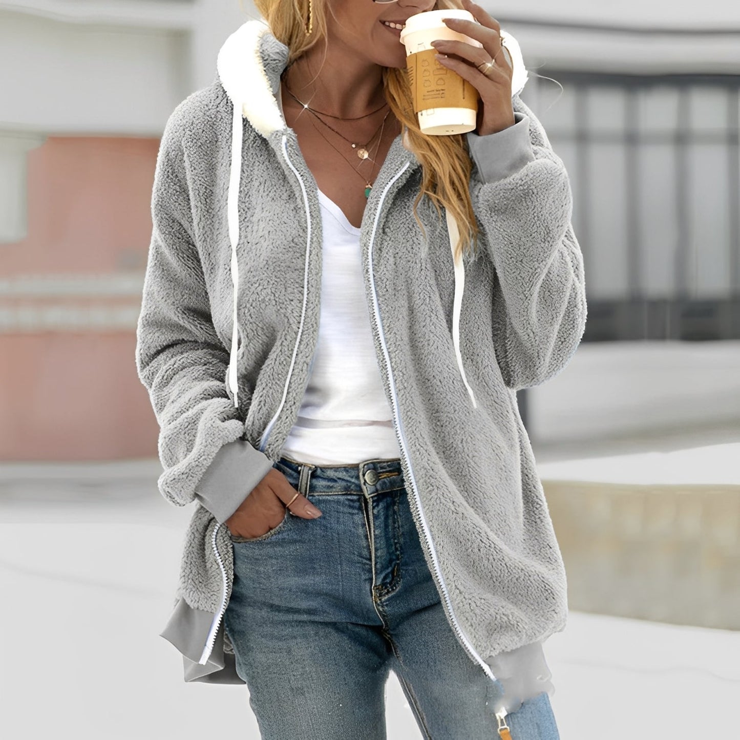 Chloe - Warme Kapuzenjacke mit Sherpa-Futter für Damen