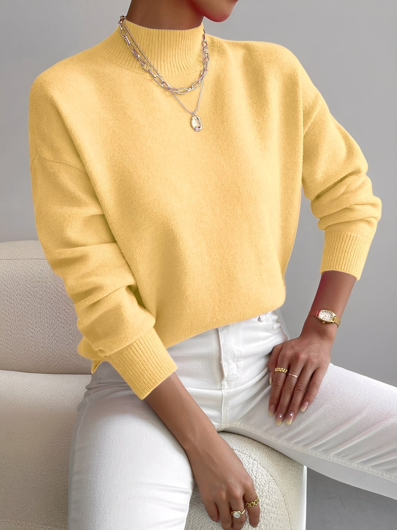 Roxana - Eleganter Damenpullover mit Stehkragen