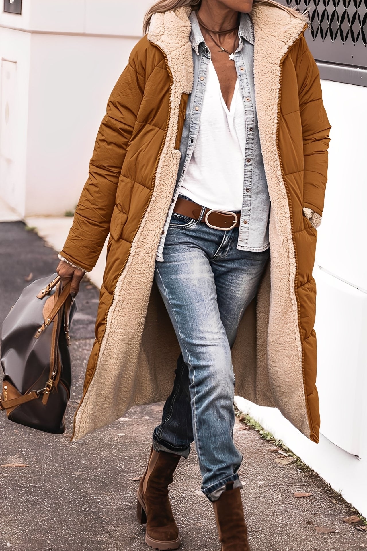 Carina - Modischer Damenparka mit Kapuze