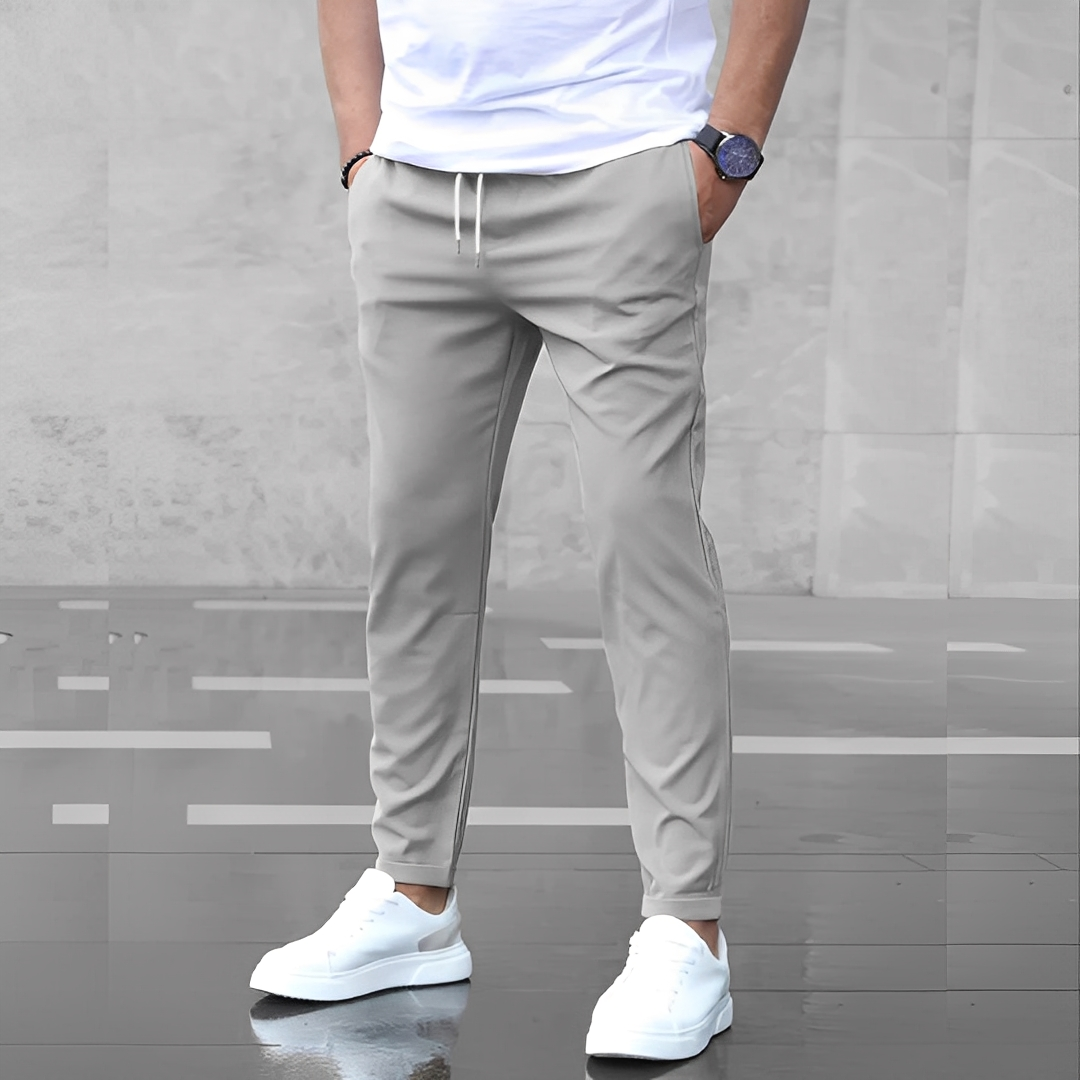 Aljure - Komfortable, schmal geschnittene Herrenhose