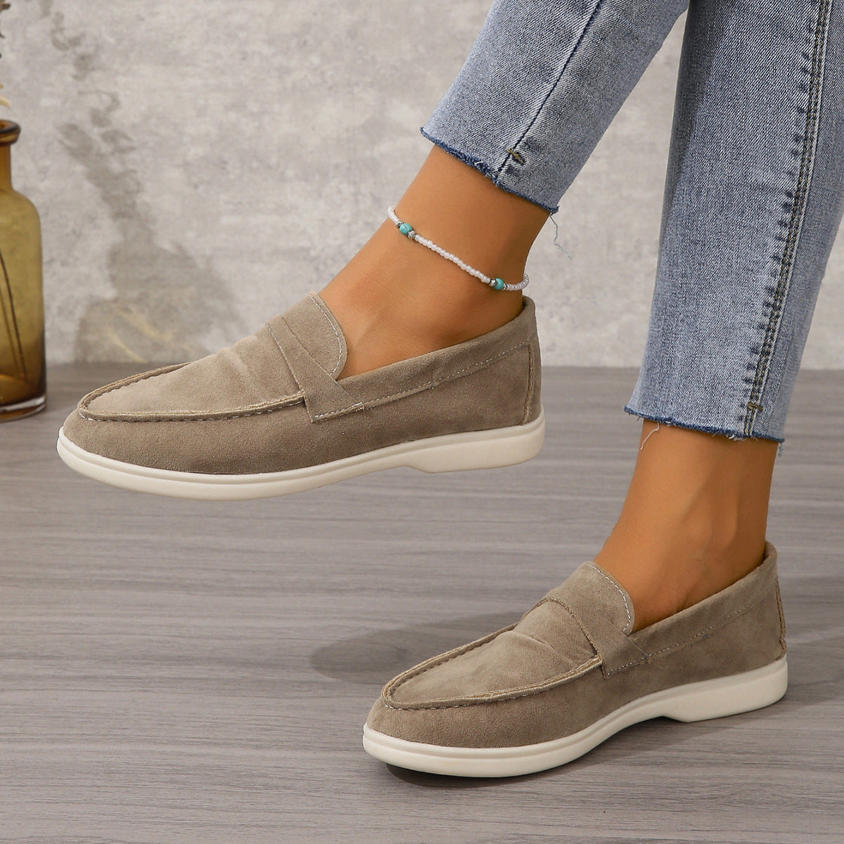 Yasmine - Traditionelle Wildleder-Damenschuhe