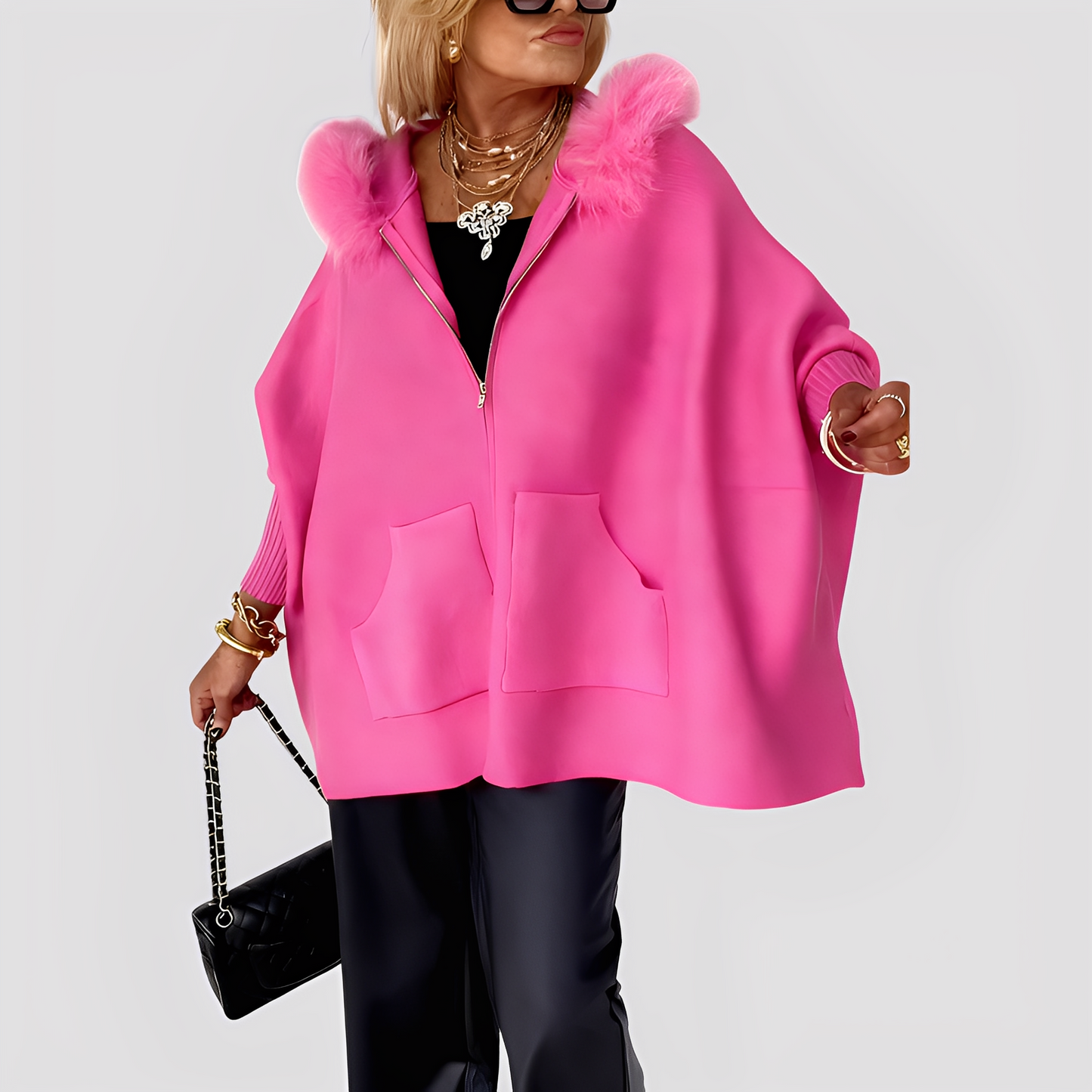 Elvena - Eleganter Damen-Kunstfellmantel mit Kapuze