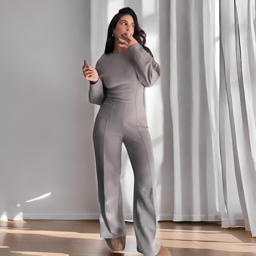 Calie - Stylish and fashionable two-piece set for women