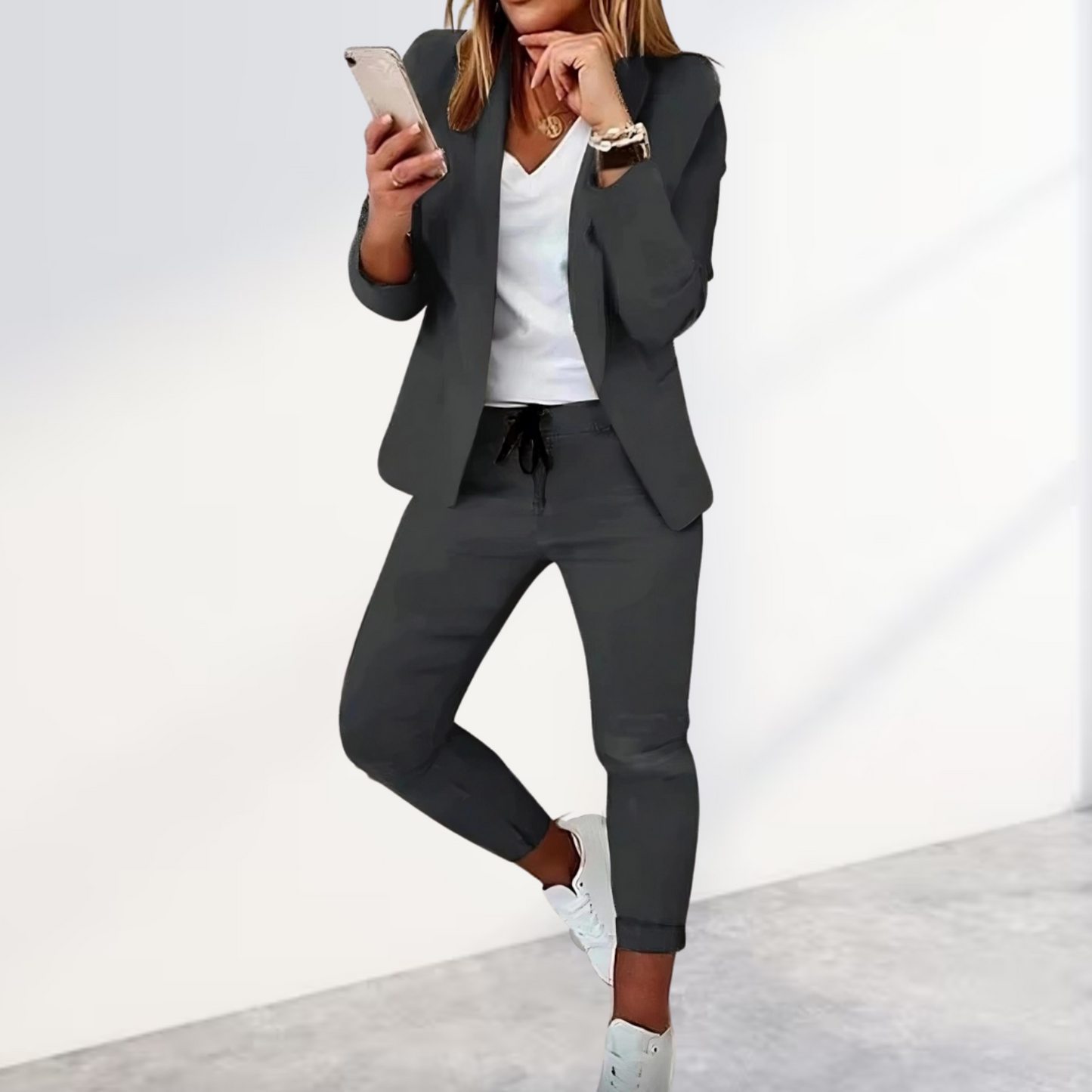 Amélie – Schicker Blazer mit Passender Hose