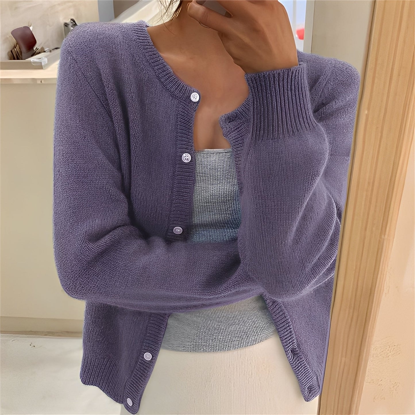Jaqueline - Schlichter, eleganter Damenstrickcardigan