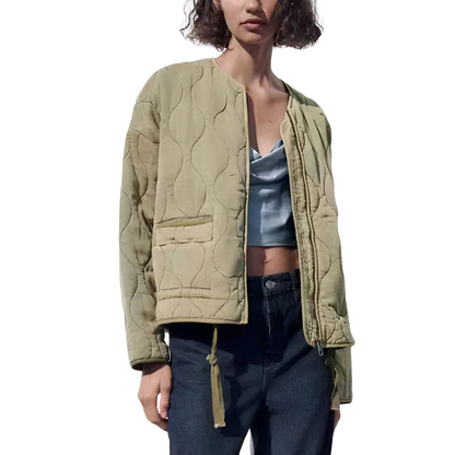 Chloe - Modische, leger geschnittene Steppjacke für Damen