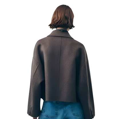 Evaline - Damenjacke mit Knöpfen und lockerem Schnitt