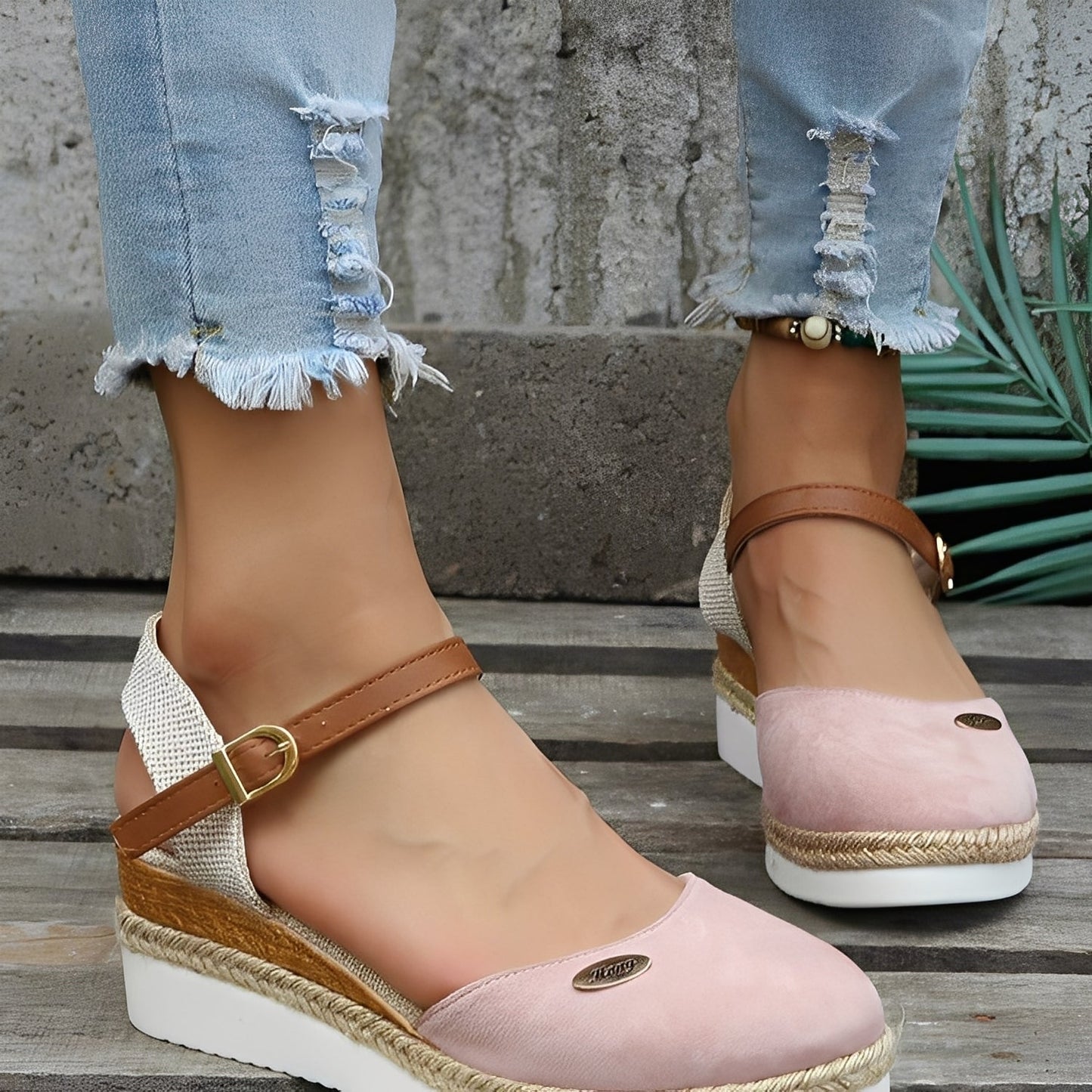 Elinor - Komfortable Damen-Hanfsandalen mit Keilabsatz