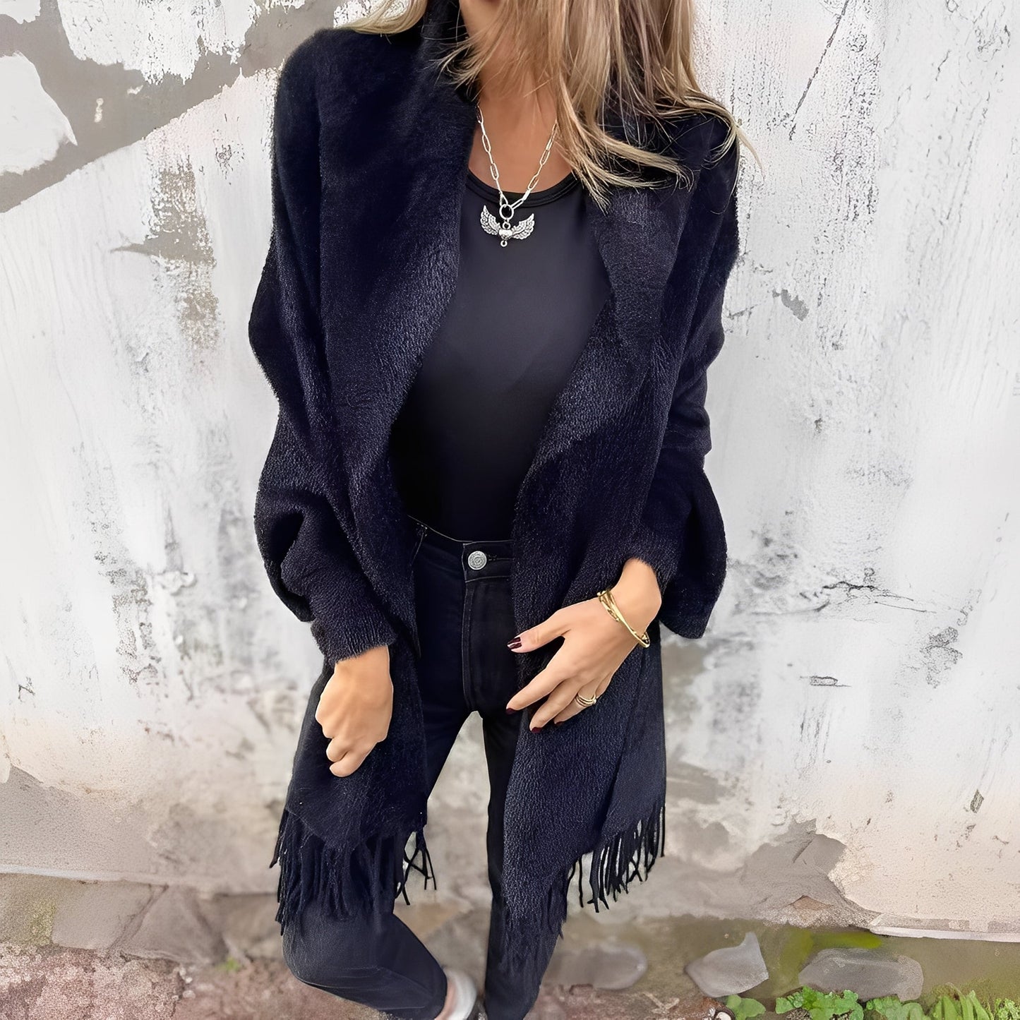 Bethney - Trendige, legere Damenstrickjacke