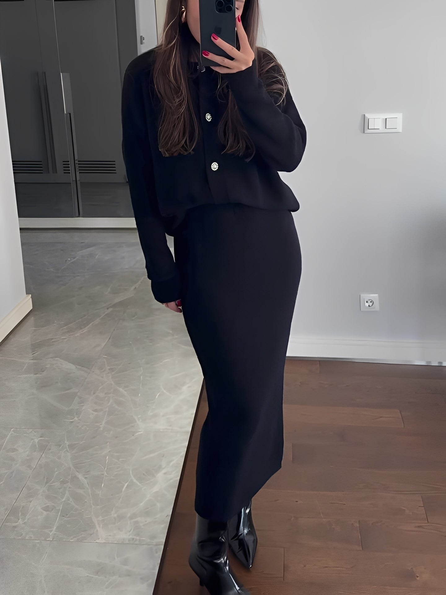 Cecilia - Schickes Set aus Strickjacke und Rock für Frauen