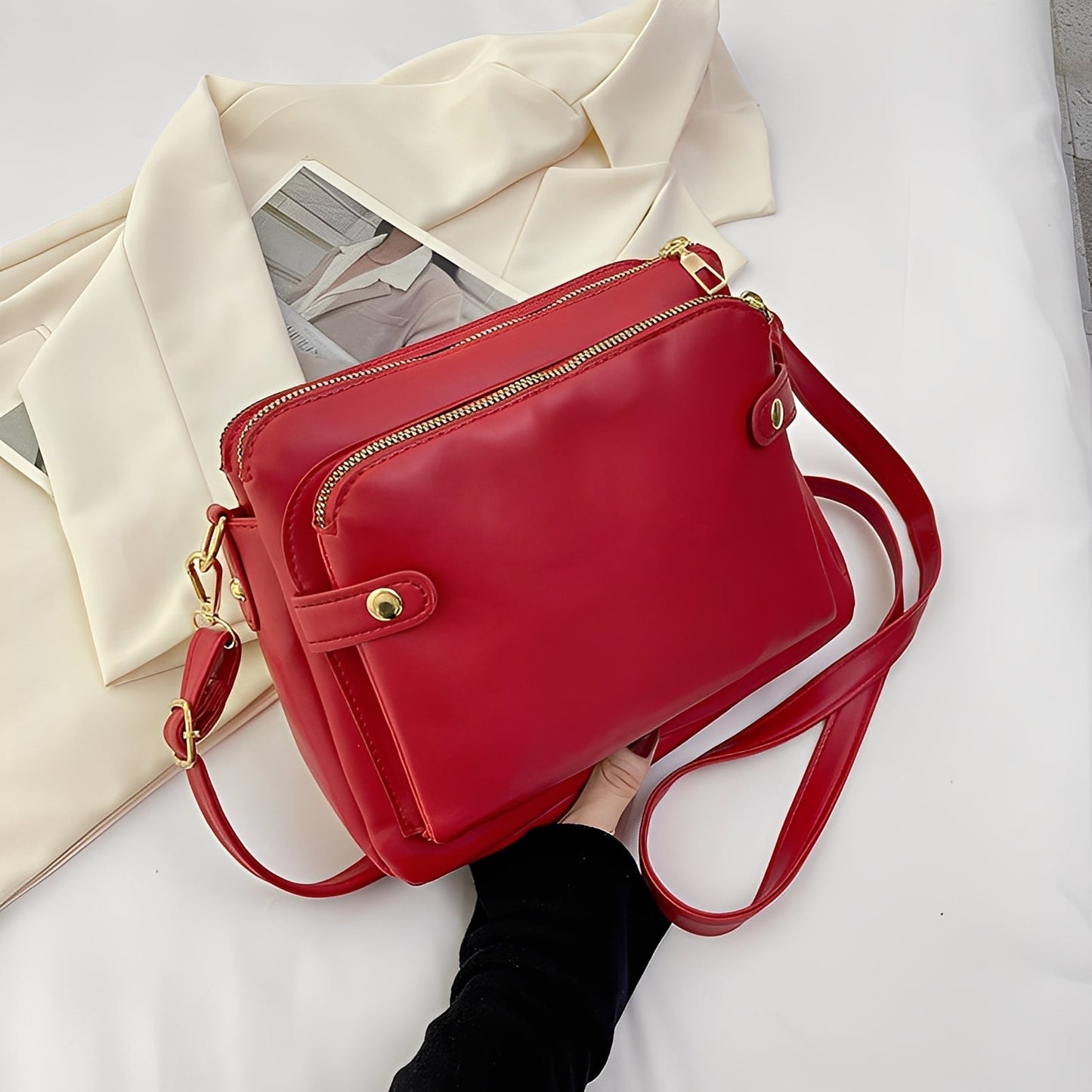 Michaela - Damenlederhandtasche im klassischen Stil