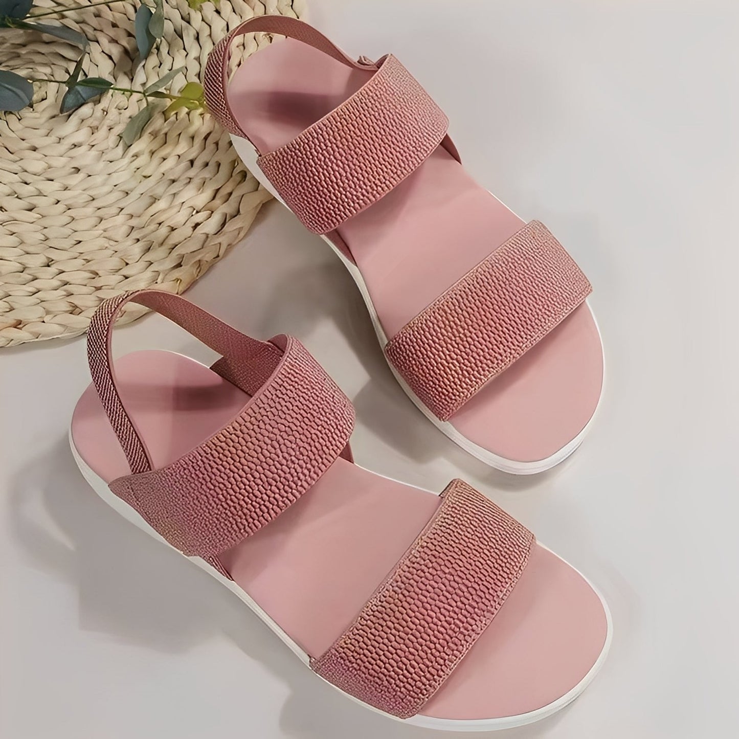 Jessika - Bequeme flache Damensandalen aus Flyknit