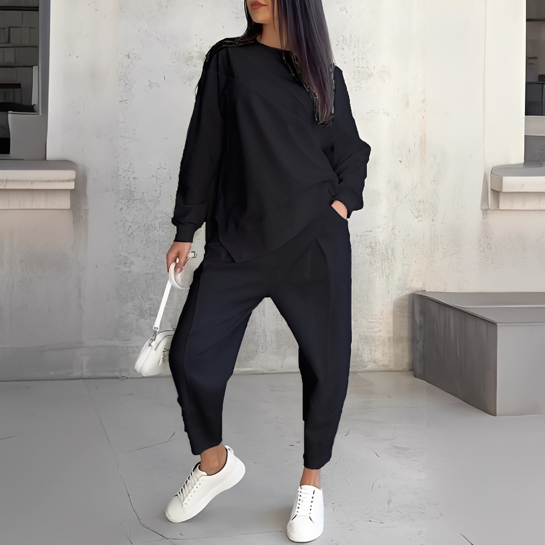 Mélisande - Damen-Set mit Pullover und Hose in Rundhals-Design